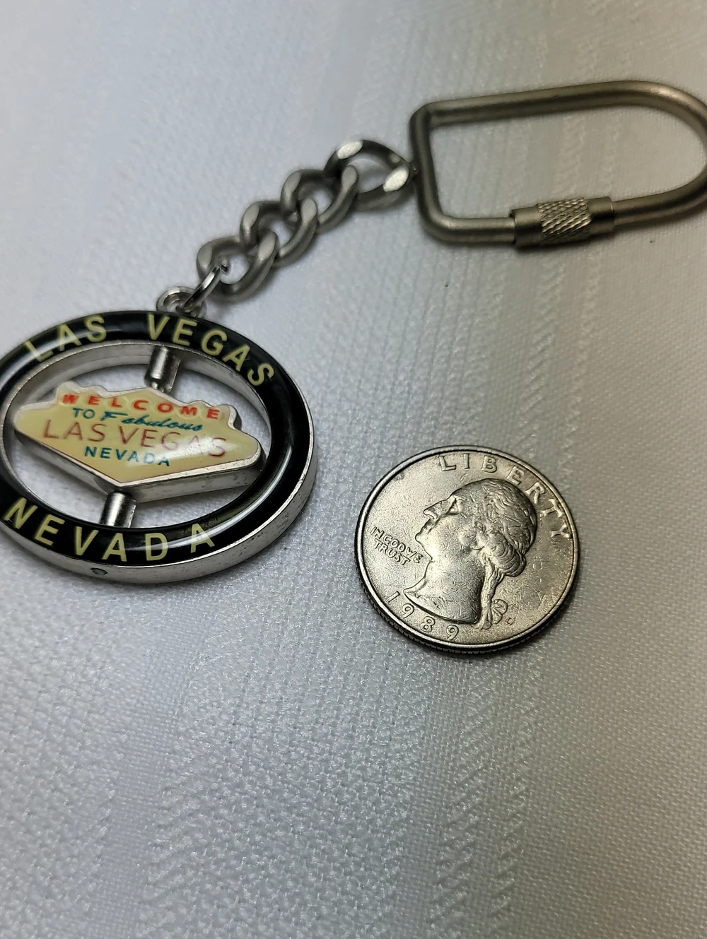 Vintage Las Vegas Nevada Souvenir Keychain - Black & Silver
